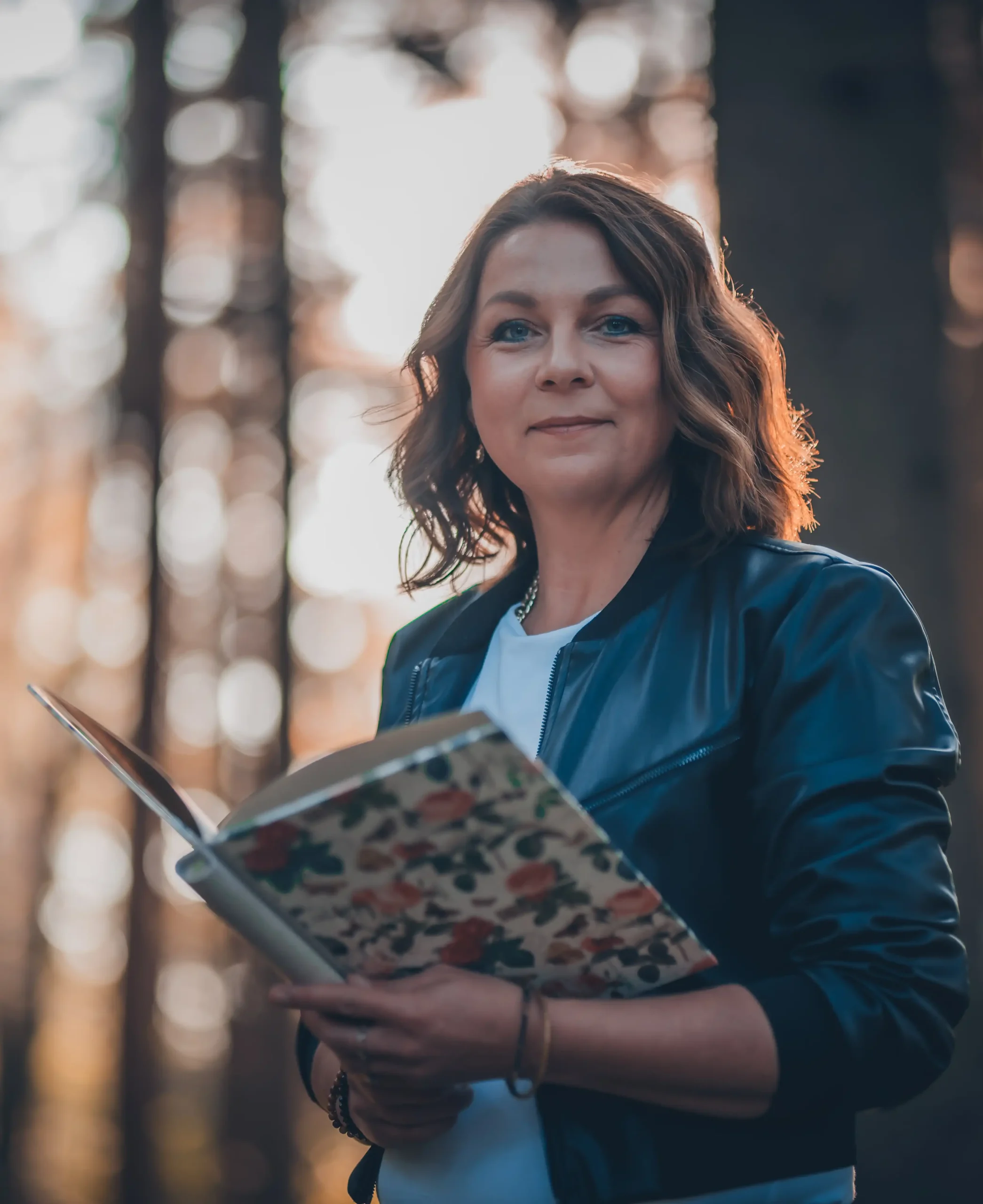 Rednerin Carmen Denzler in einem Wald nahe Ravensburg